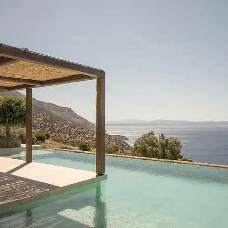 Artoikia Luxury Villas, By Hellocrete *