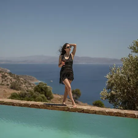 Artoikia Luxury Villas, By Hellocrete וילה *