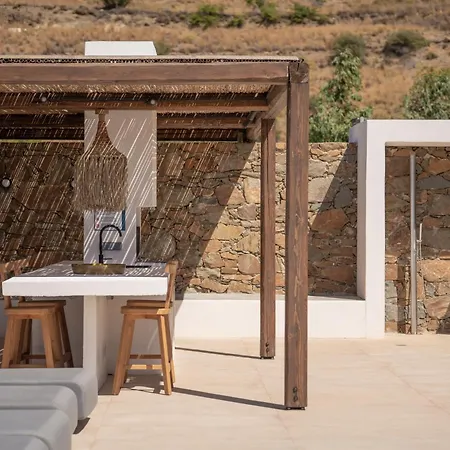 Artoikia Luxury Villas, By Hellocrete וילה *