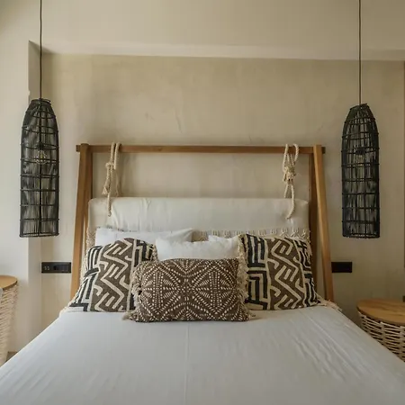 Artoikia Luxury Villas, By Hellocrete * Saktouria